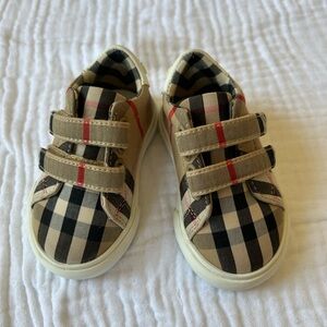 Burberry Kids Unisex Vintage Check Sneakers, Sz. EU 17 (2C or 3-6 Months)